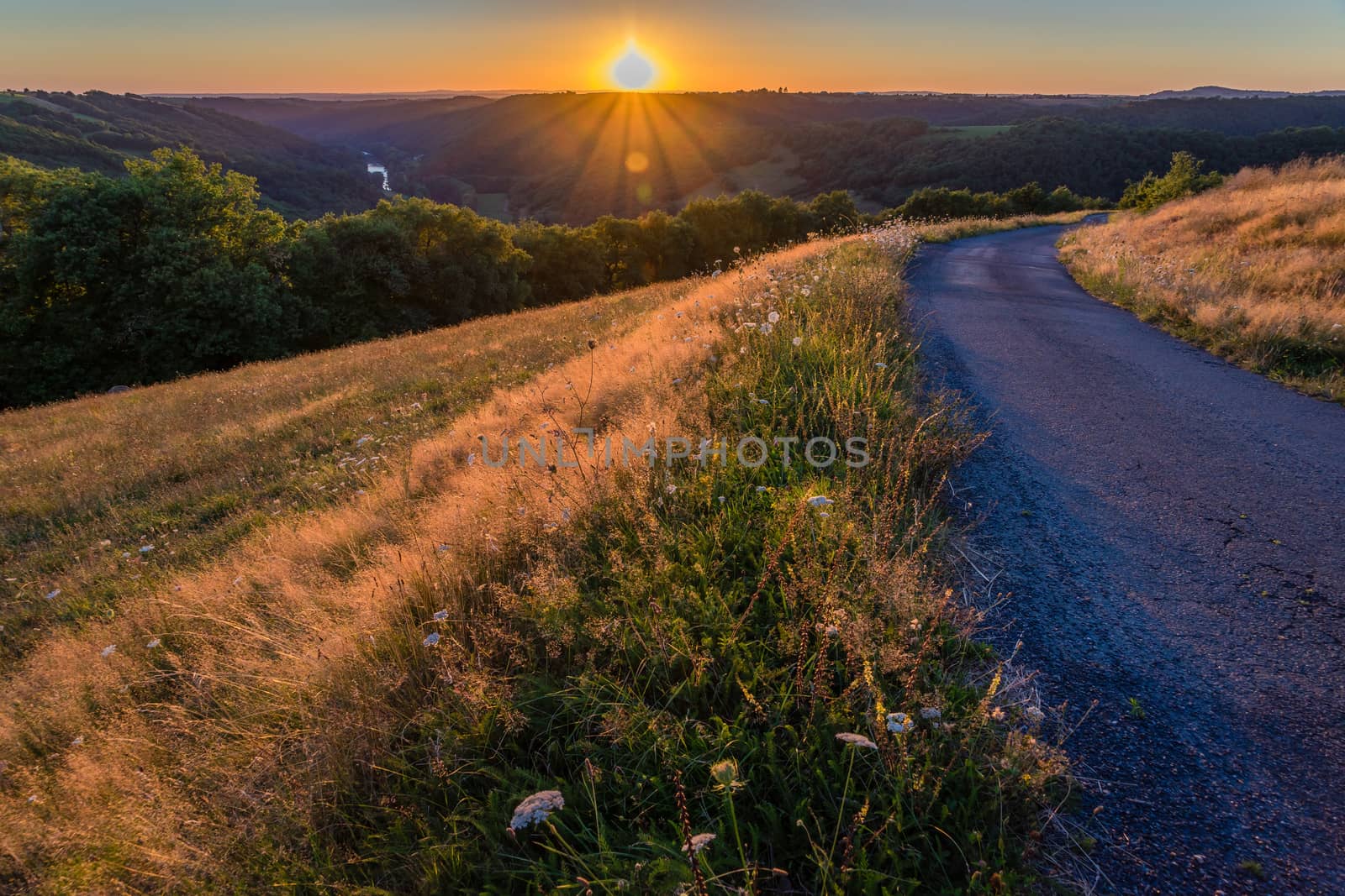 Sunset over the Tarn river in France