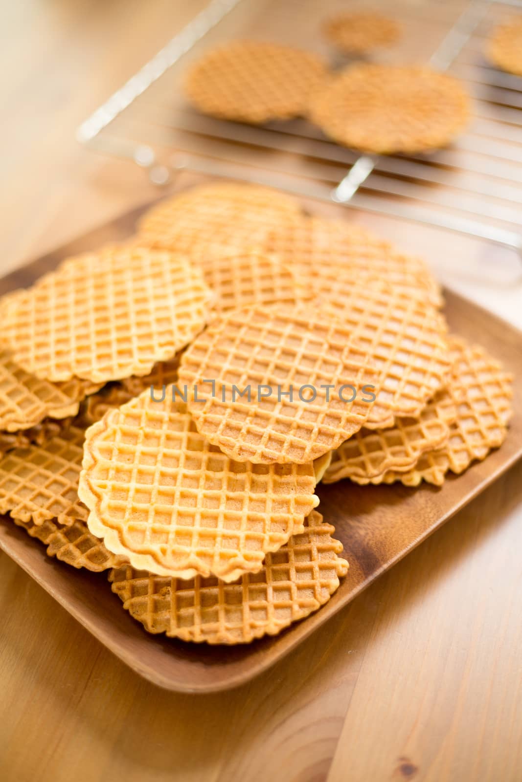 Italian Pizzelle cookie by leungchopan