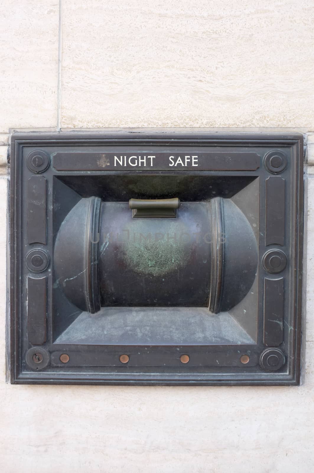 Ancient switch control for night safe