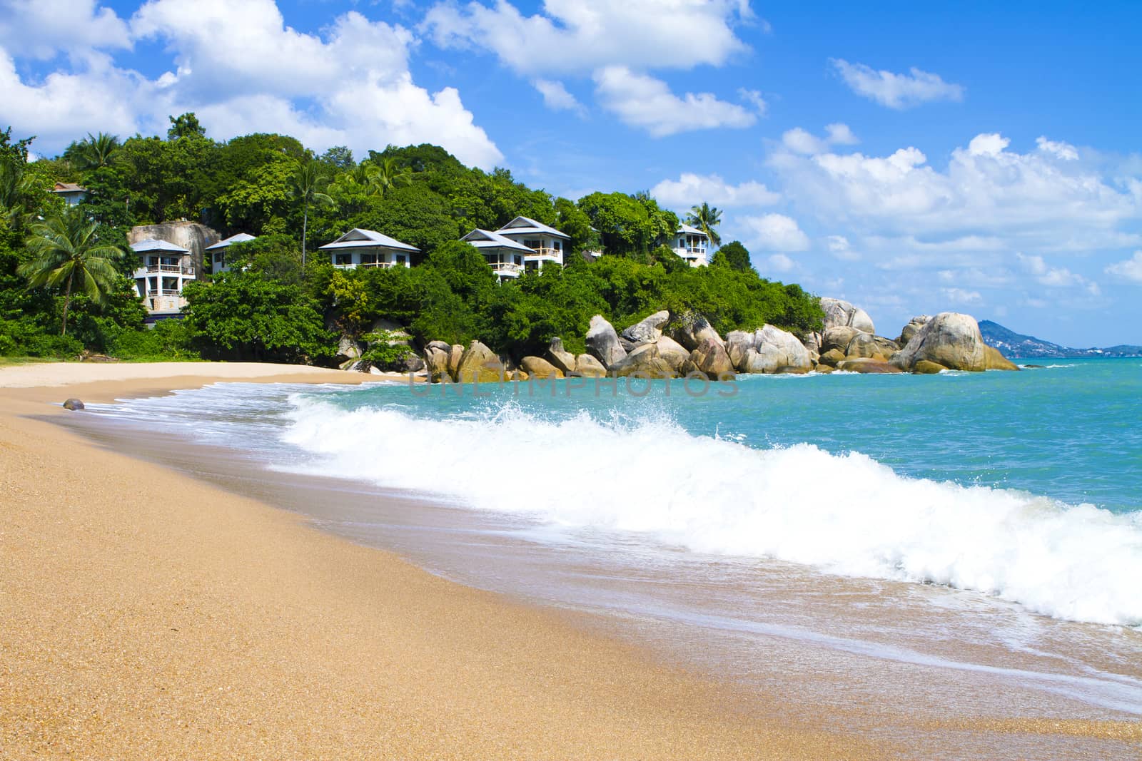 Beach view Samui Island in the morning.