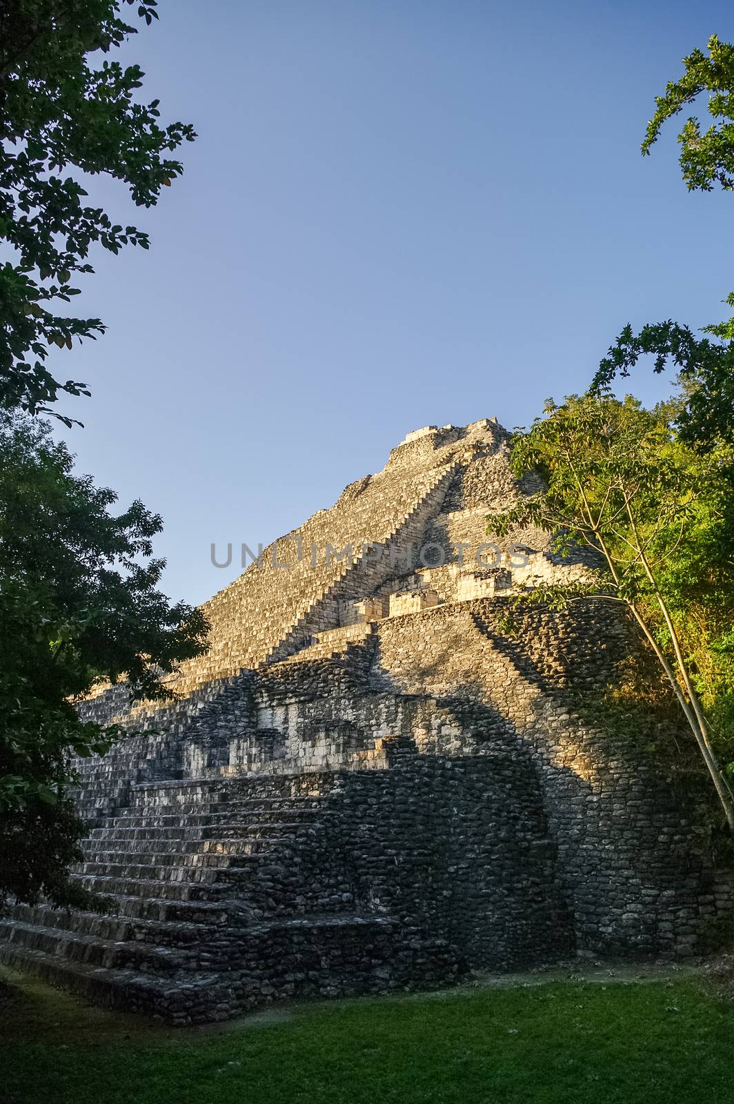 Ruins of pyramid in the ancient Mayan city of Becan, Mexico
