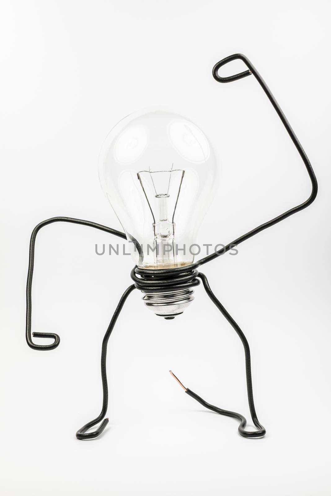 Fantasy figure of a light bulb and wire
 by Tofotografie