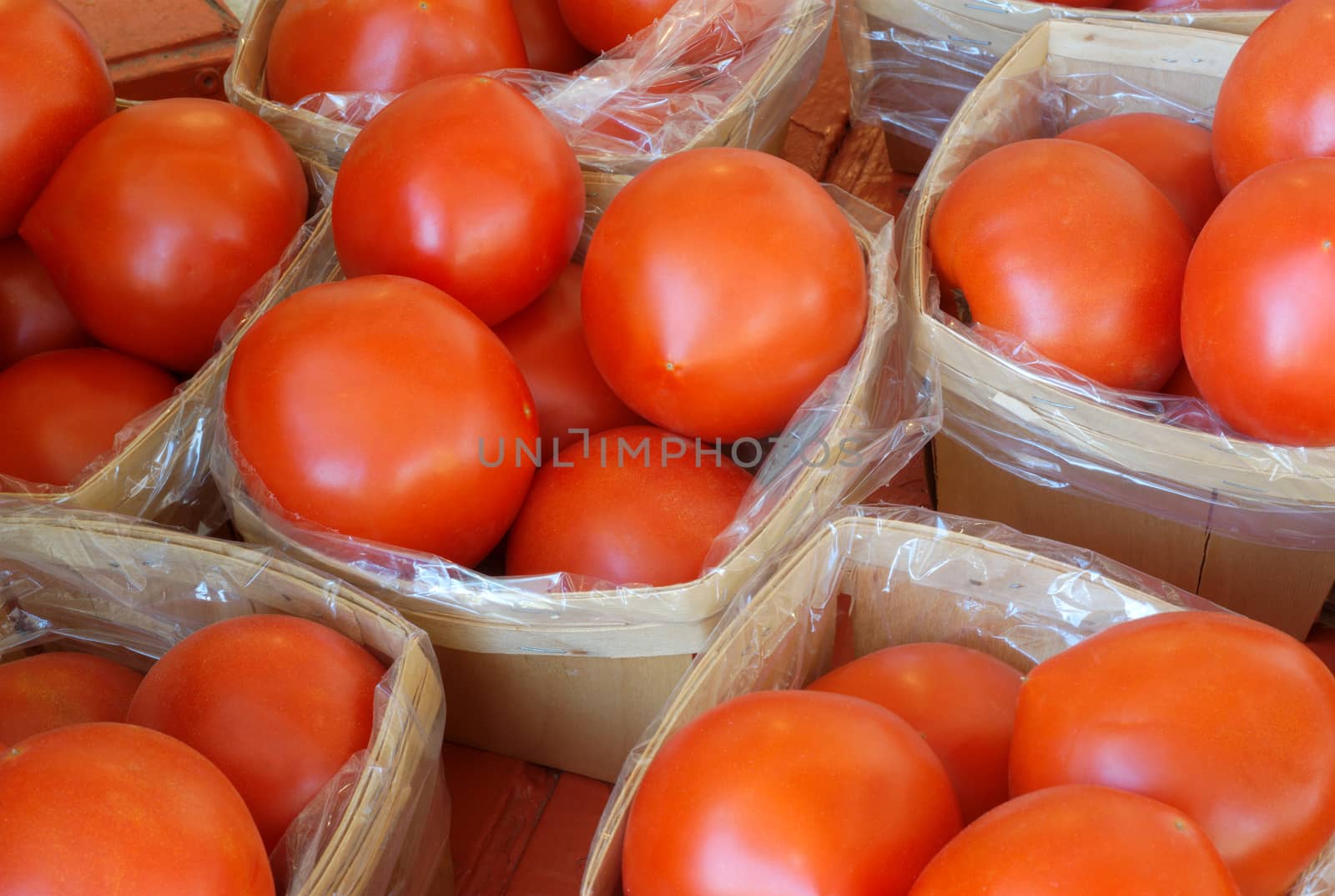 fruit market place, red tomatoes for sale