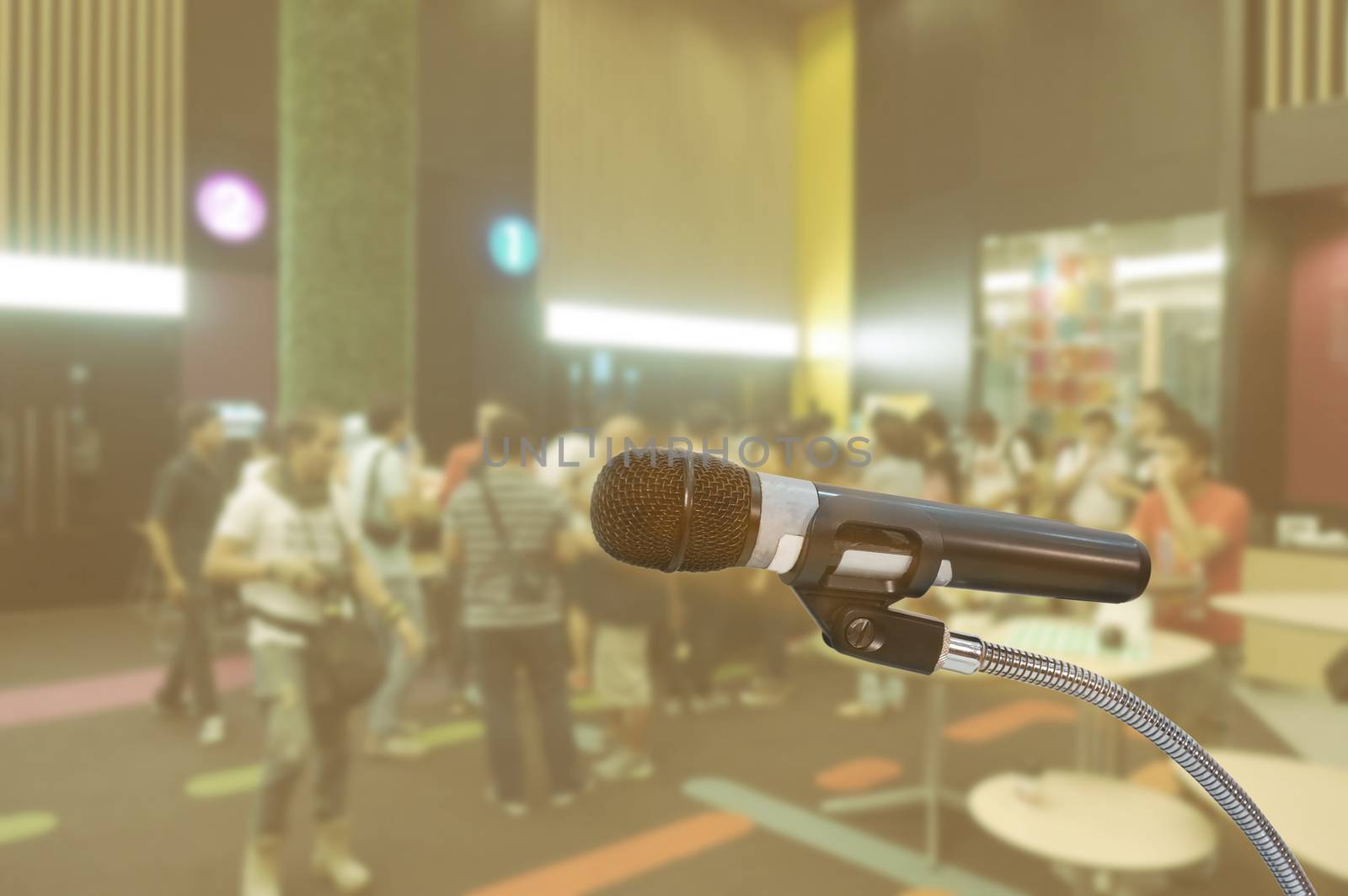  microphone on meeting room         