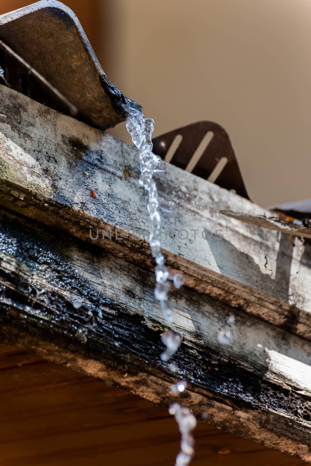 Water drips from the roof. by Soranop01