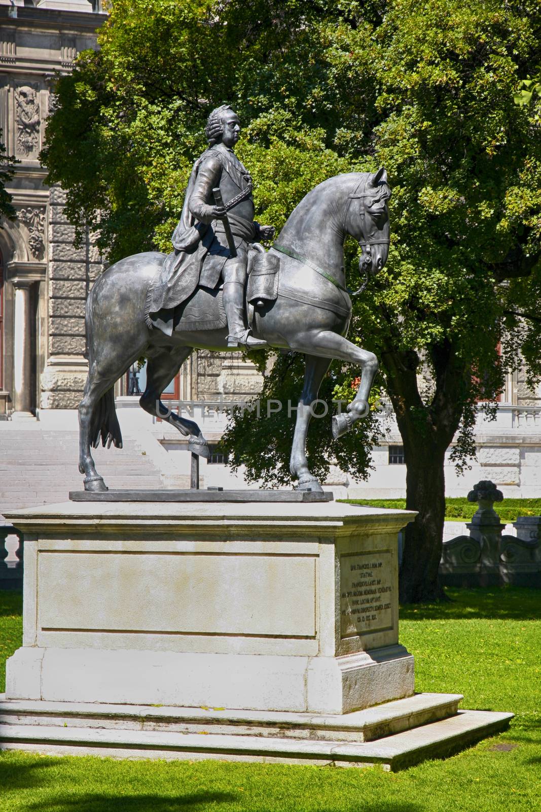 Statue of Kaiser Franz I. Stephan von Lothringen, Burggarten in Vienna, Austria