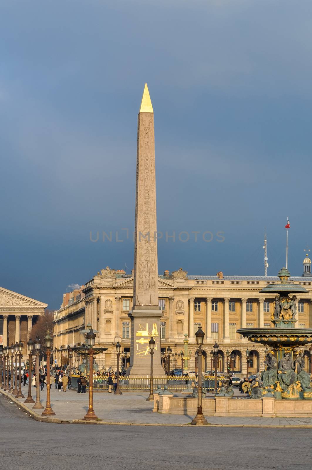 Concorde Square in Paris by dutourdumonde