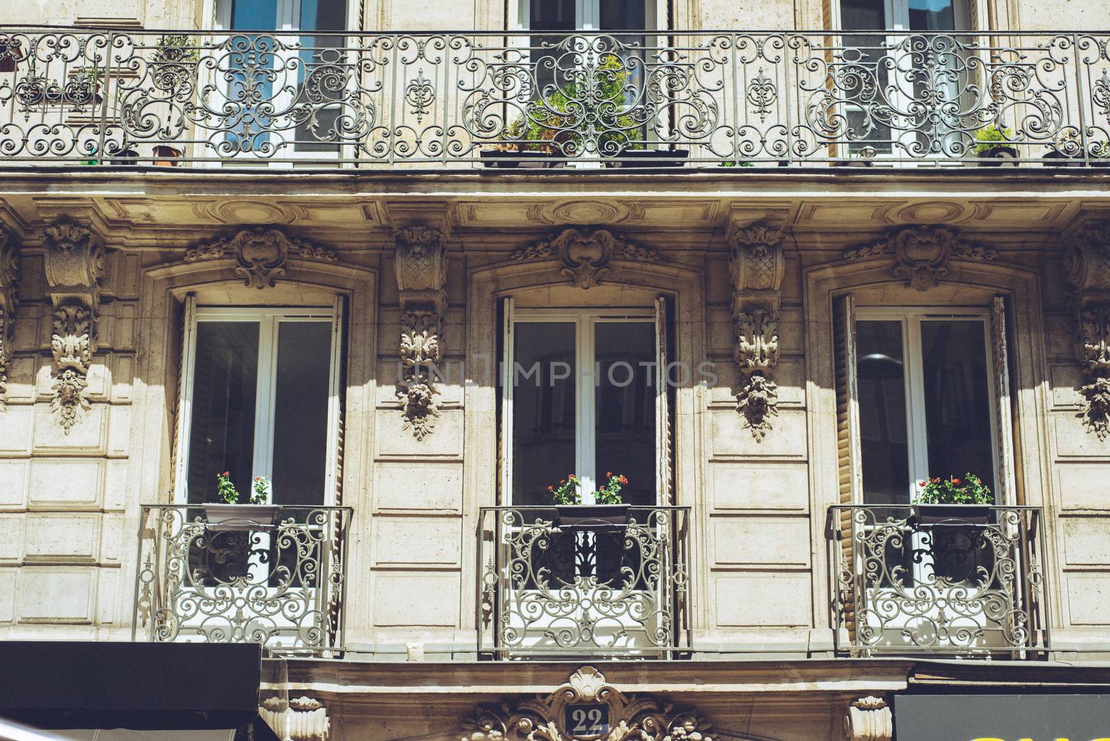 Paris France city walks travel shoot by shivanetua