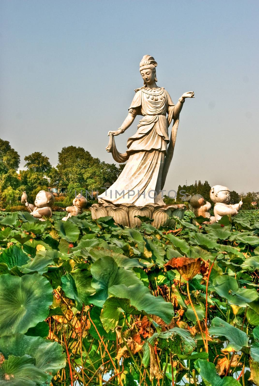 Guanyin Statue by yayalineage