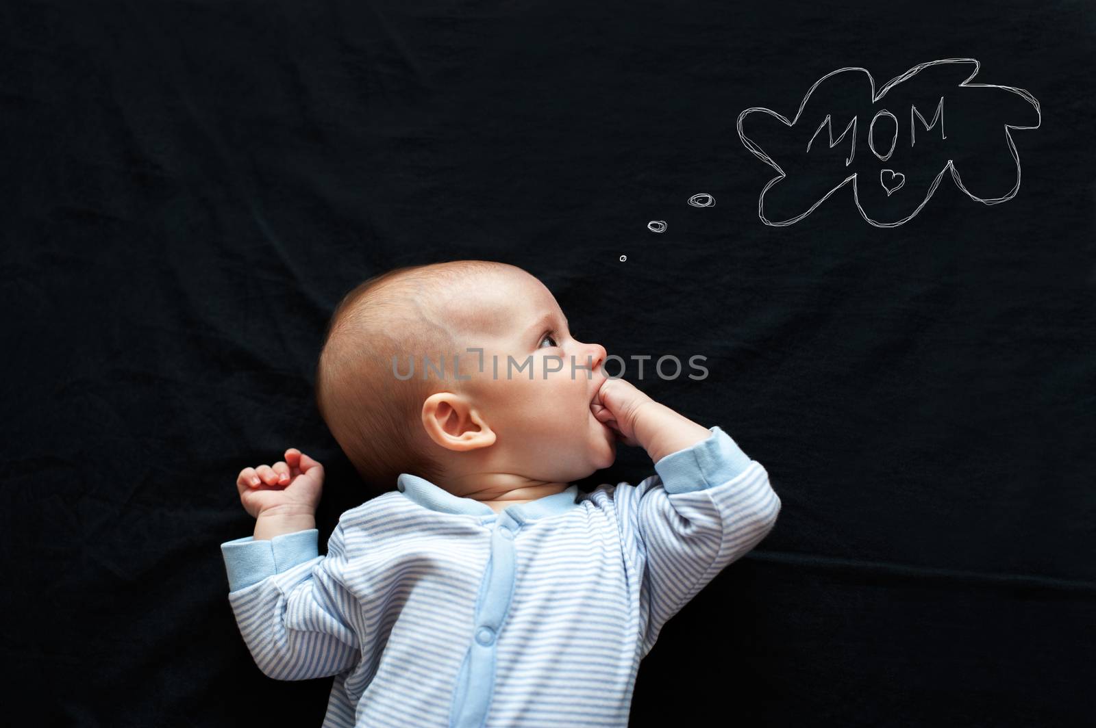 Baby bewborn thinking by Olinkau