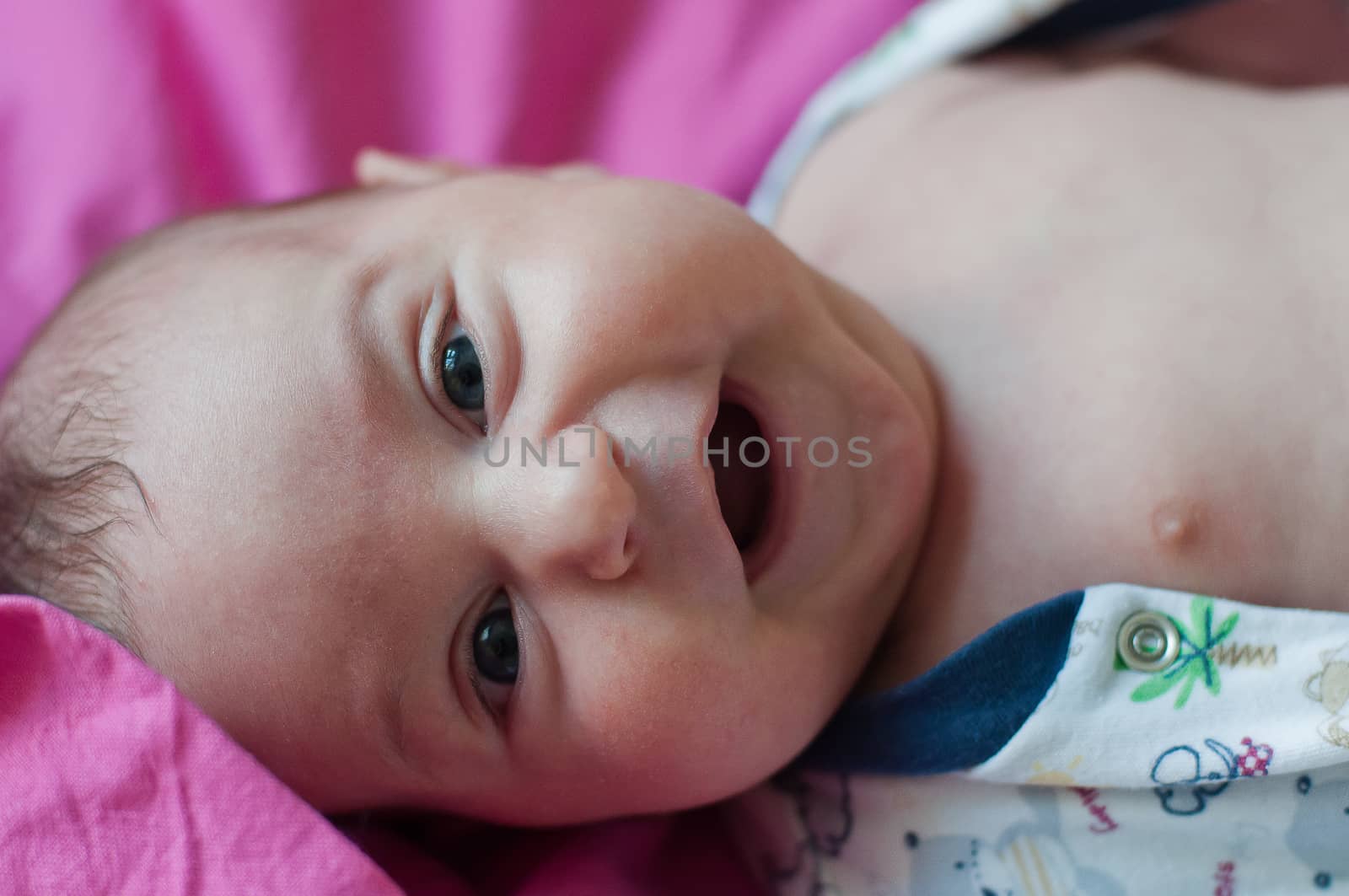 Little smiling boy by Linaga