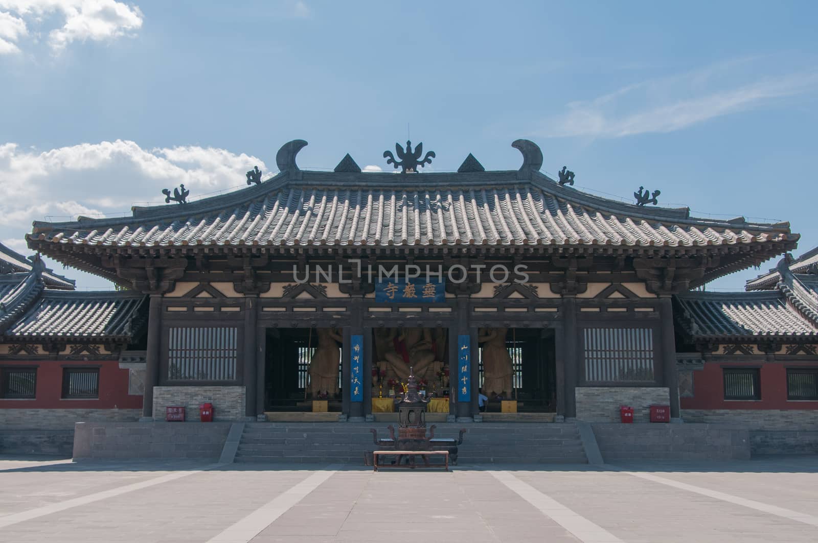 The horizontal view of the Chinese temple