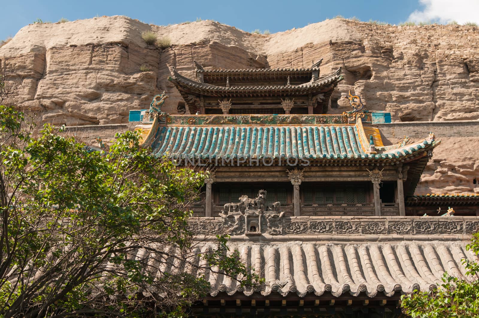 The horizontal view of the Chinese temple