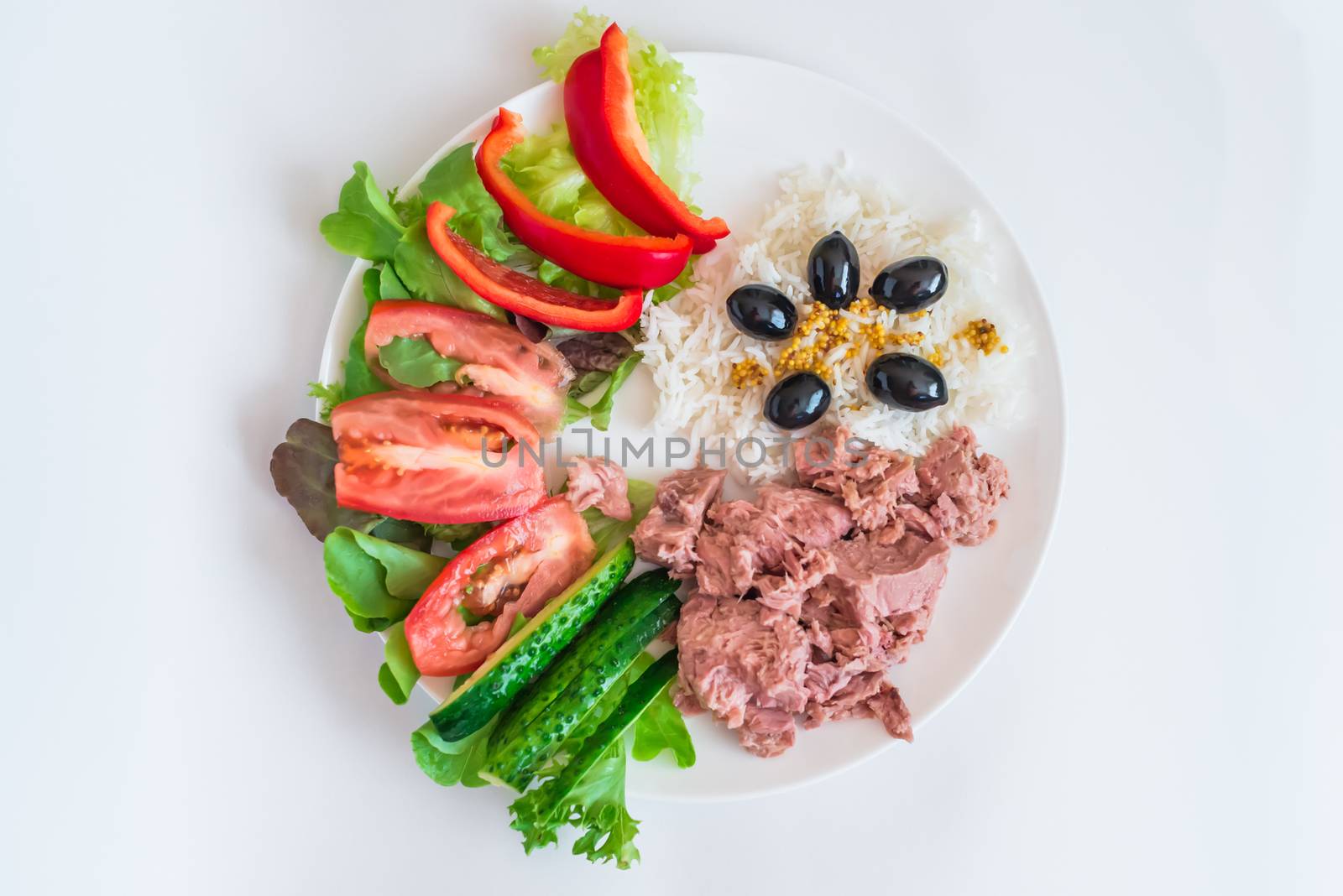 rice, tuna chopped vegetables, olives by okskukuruza