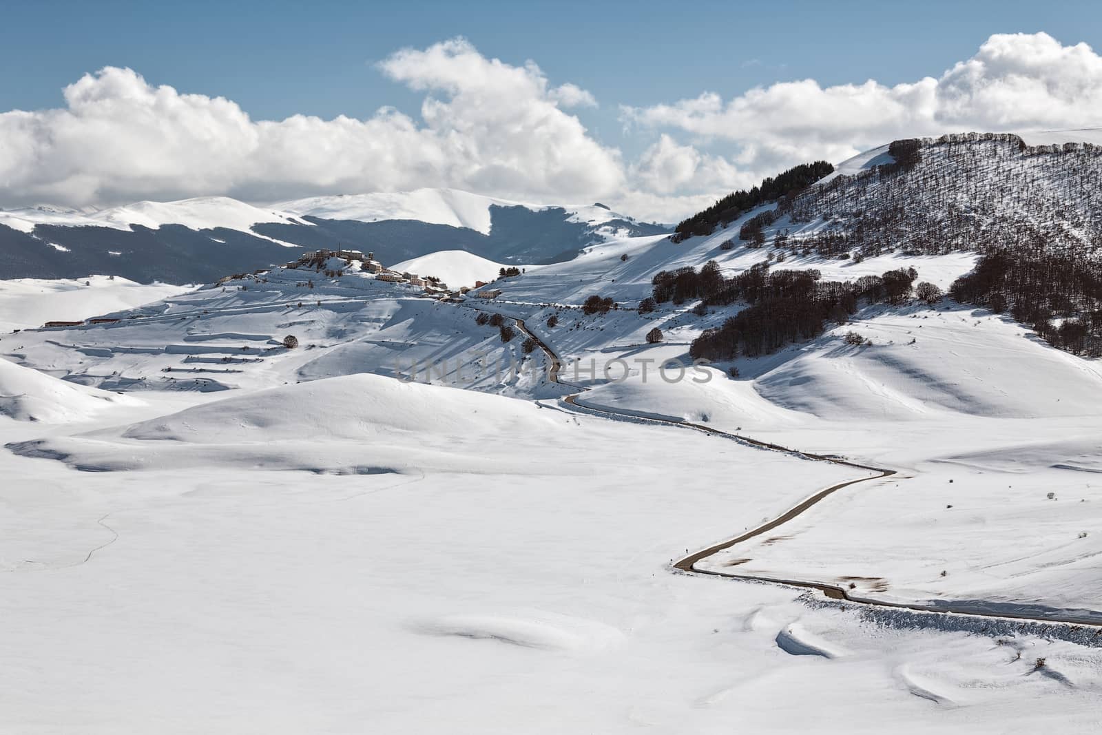 Castelluccio of Norcia in winter by LuigiMorbidelli