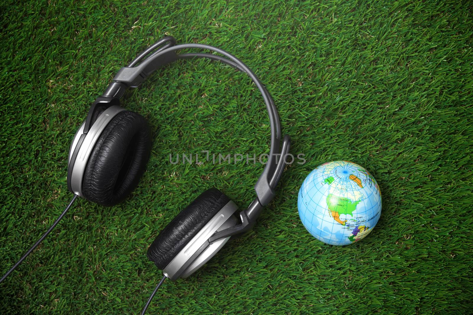 Global audio communication by Novic