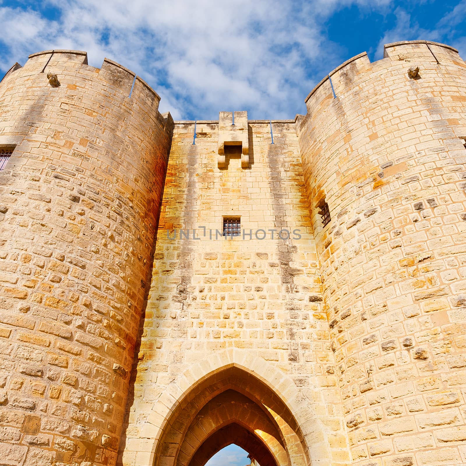 Aigues Mortes by gkuna