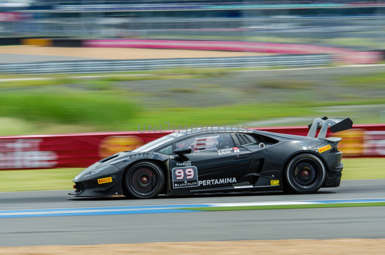 BURIRAM - THAILAND 24 : Lamborghini Super Trofeo Asia on display Buriram Super Race 2016 at Chang International Racing Circuit on July 24, 2016, Buriram, Thailand.