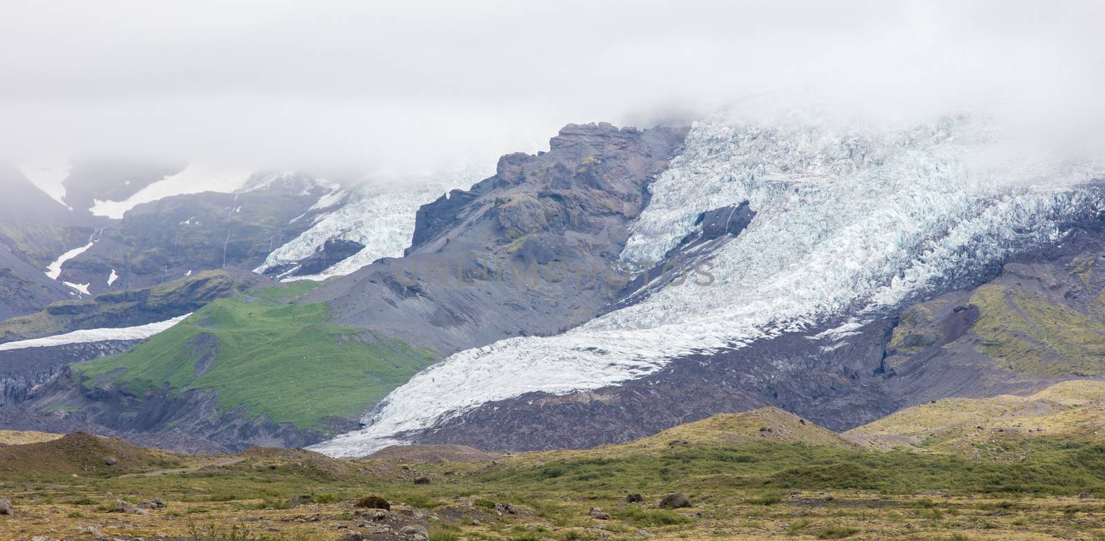 Iceland in the summer by michaklootwijk