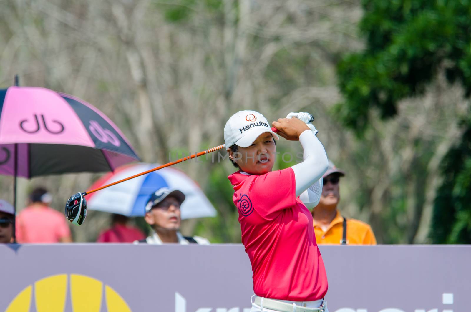 CHONBURI - FEBRUARY 28 : Haru Nomura of Japan in Honda LPGA Thailand 2016 at Siam Country Club, Pattaya Old Course on February 28, 2016 in Chonburi, Thailand.