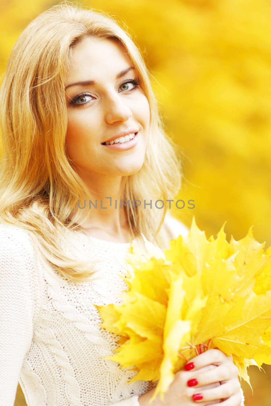 Smiling autumn woman by Yellowj