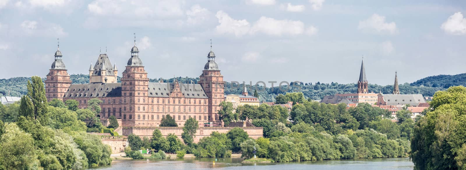Johannisburg palace panorama by vichie81