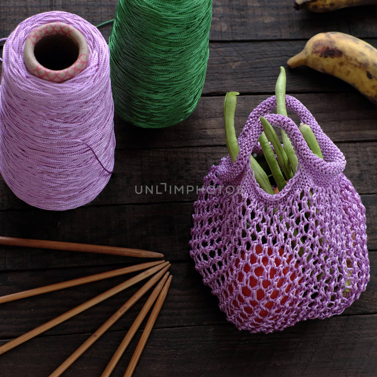 knit handmade handbag from yarn by xuanhuongho