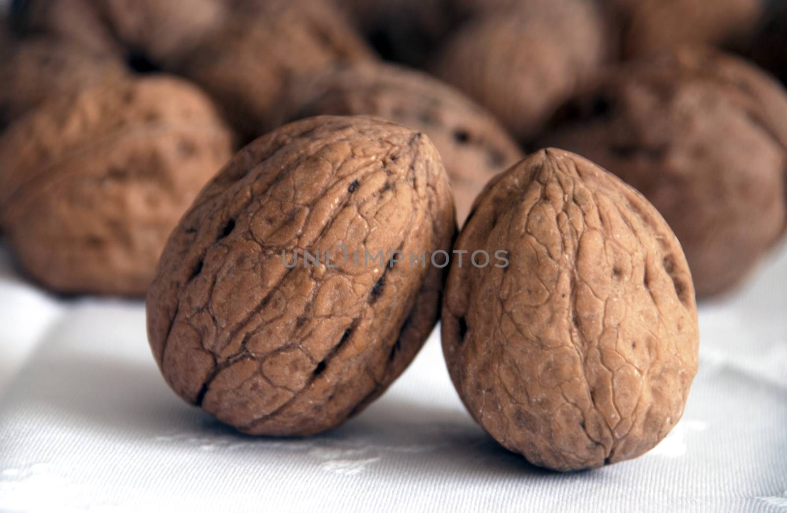 Walnuts, white Background, Cracked, Small Group of Objects, Horizontal