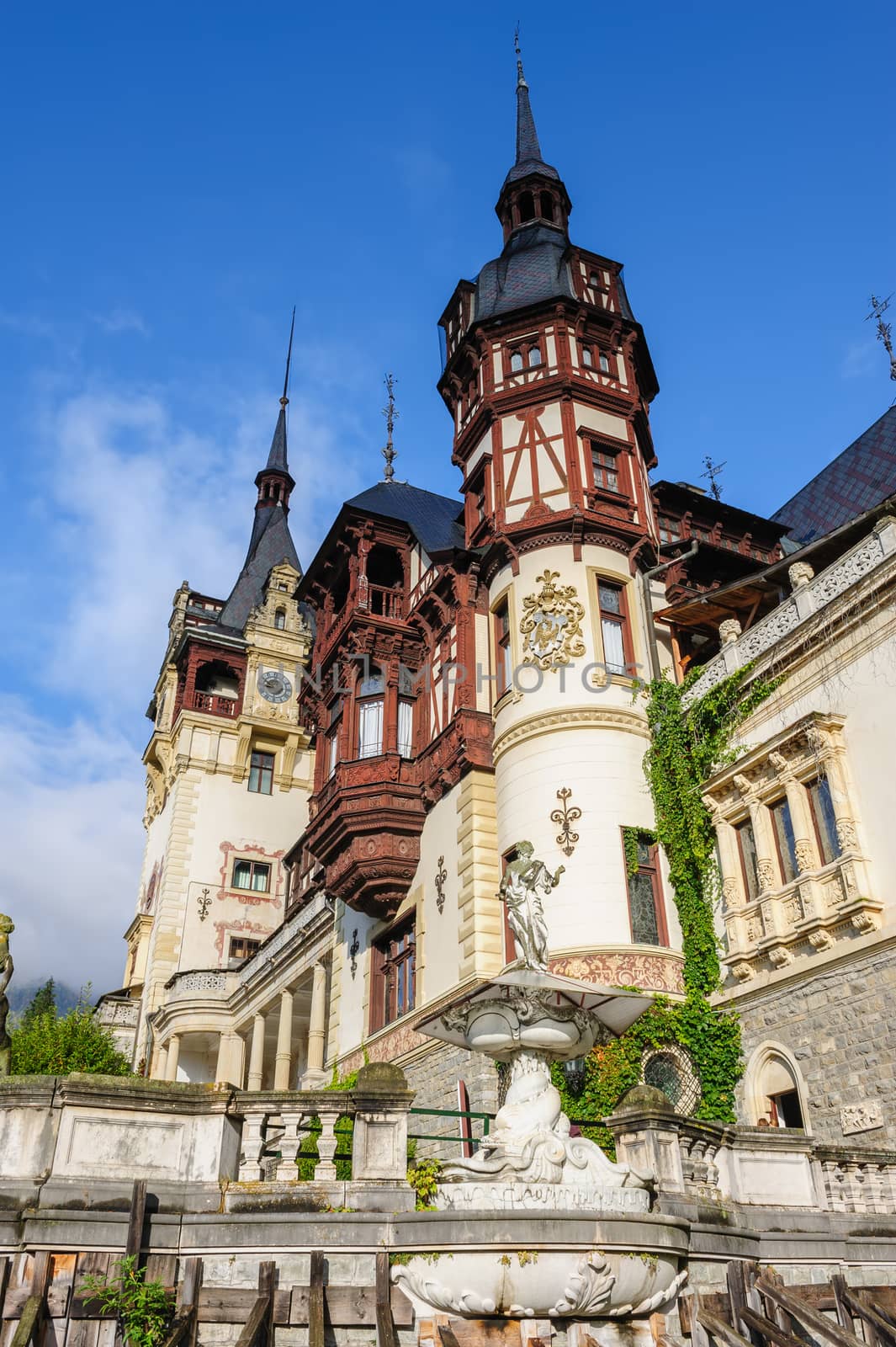 Peles Castle in Sinaia, Romania by starush