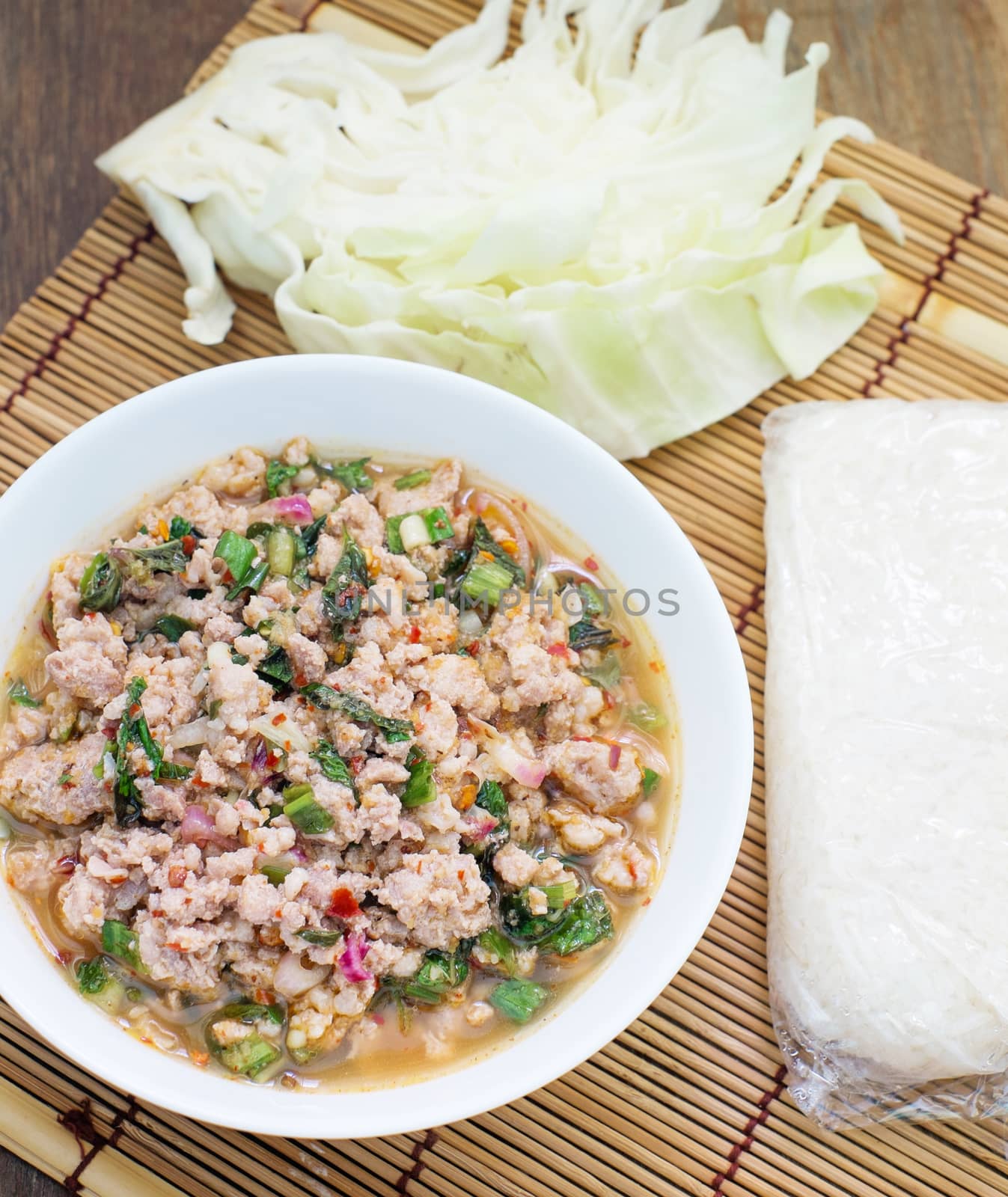 mince pork spicy salad by baworn47