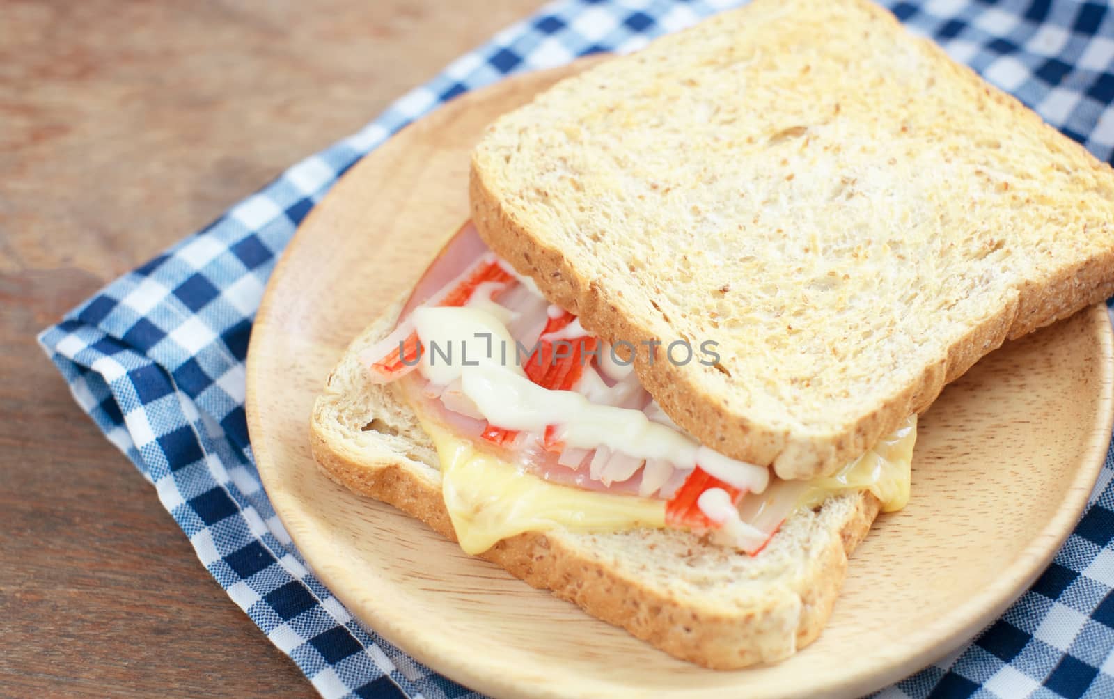 sandwich ham and crab stick