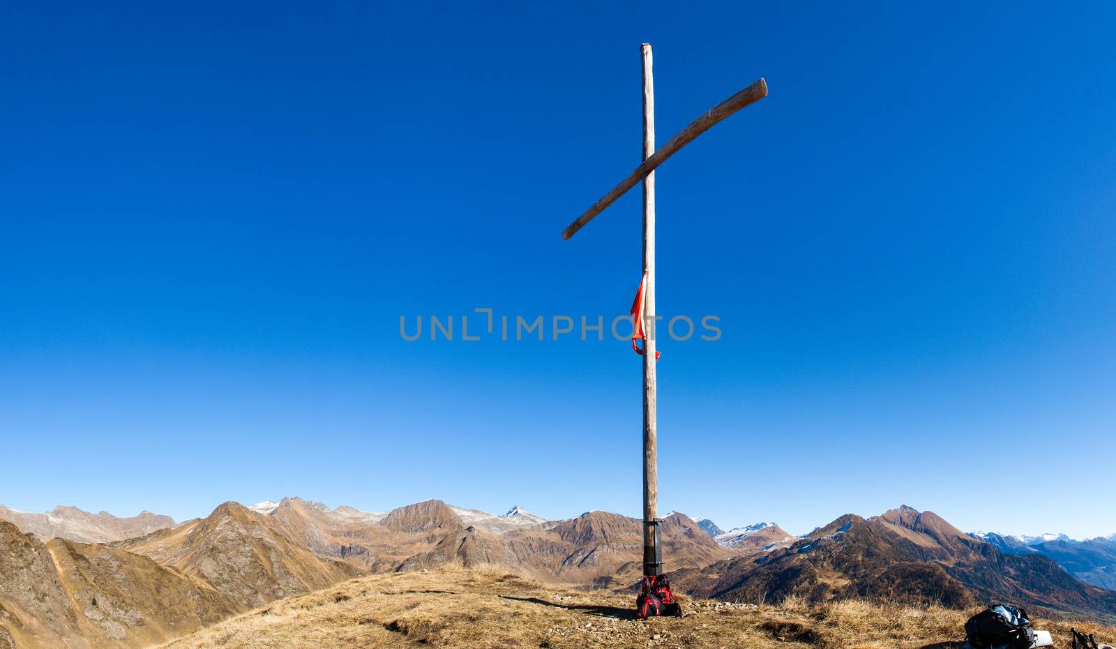 Foisc Quinto, Switzerland: Hiking in the mountains of the Lepontine Alps with views of the Leventina valley.