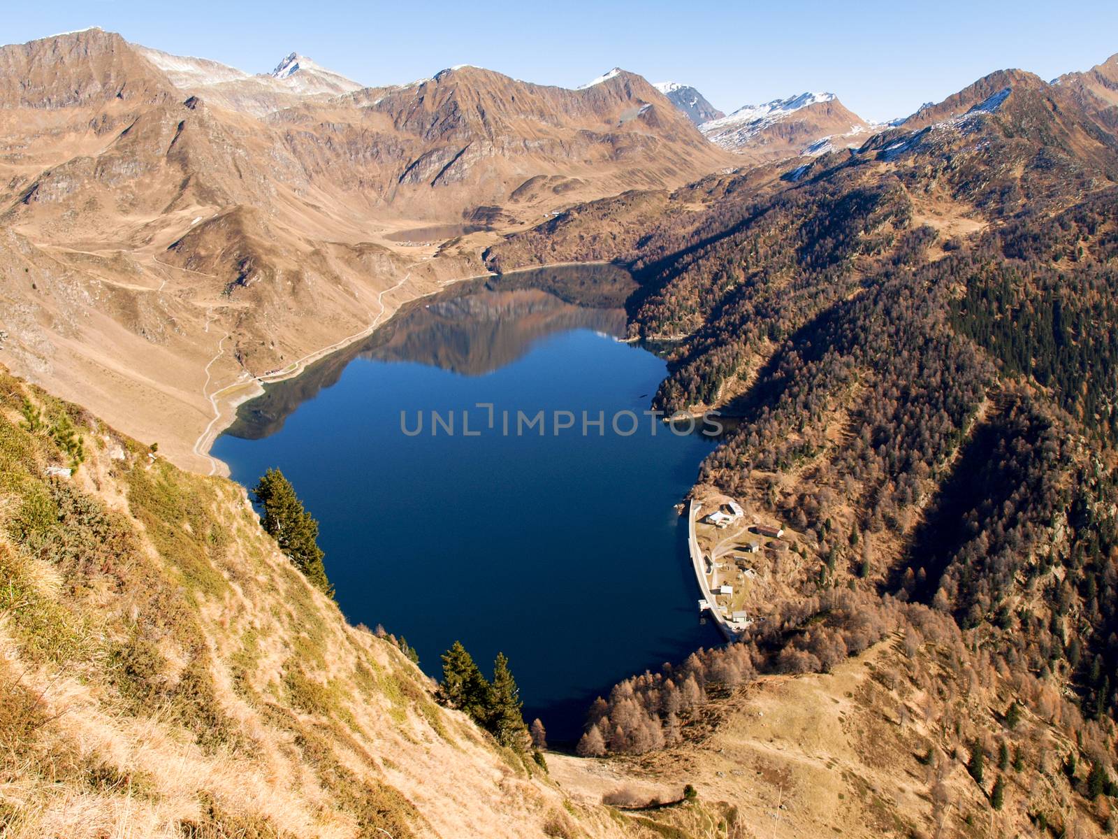 Foisc Quinto, Switzerland: Hiking in the mountains of the Lepontine Alps with views of the Leventina valley.