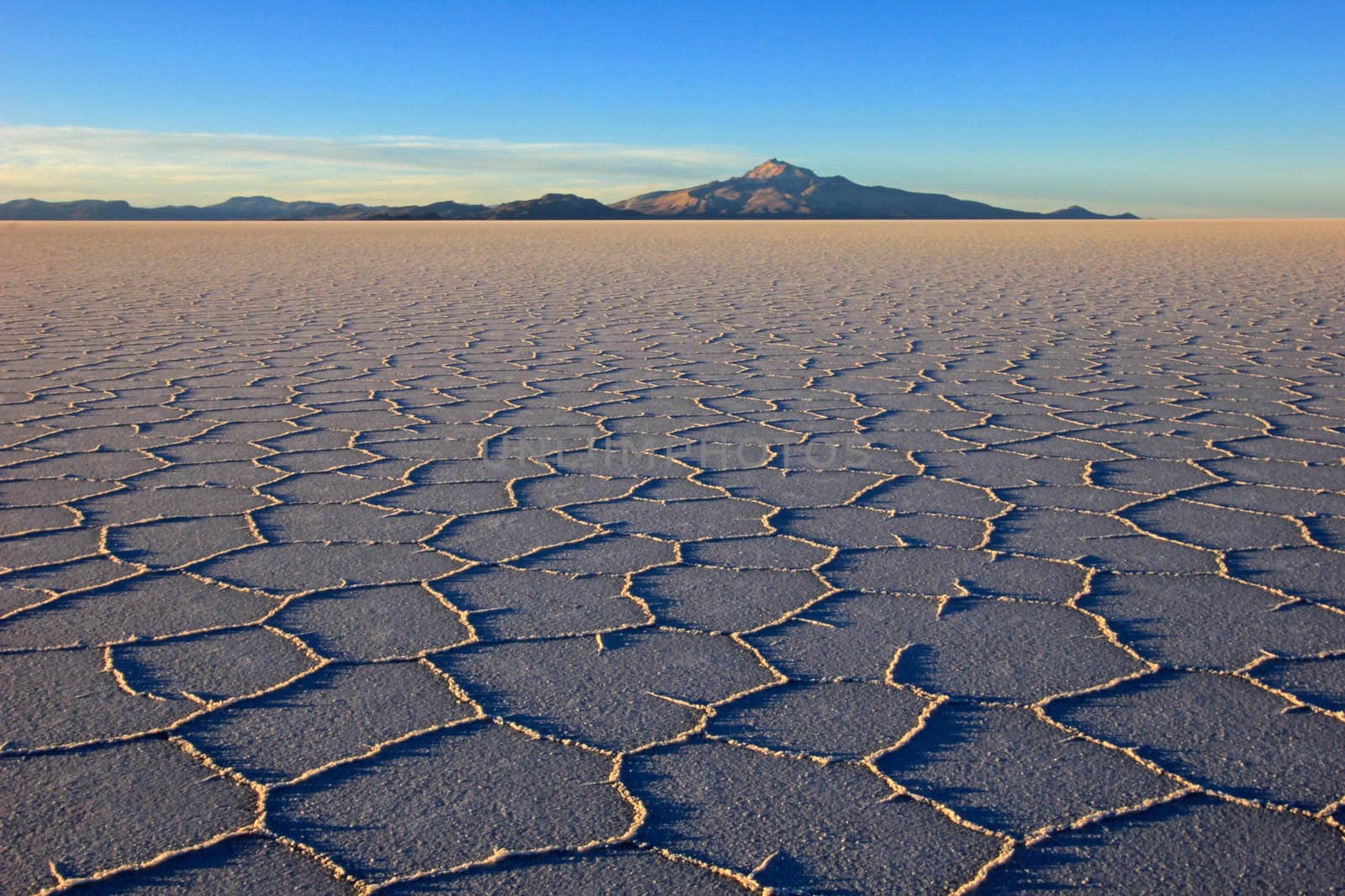 Salar de Uyuni, salt lake, is largest salt flat in the world, altiplano, Bolivia, South America