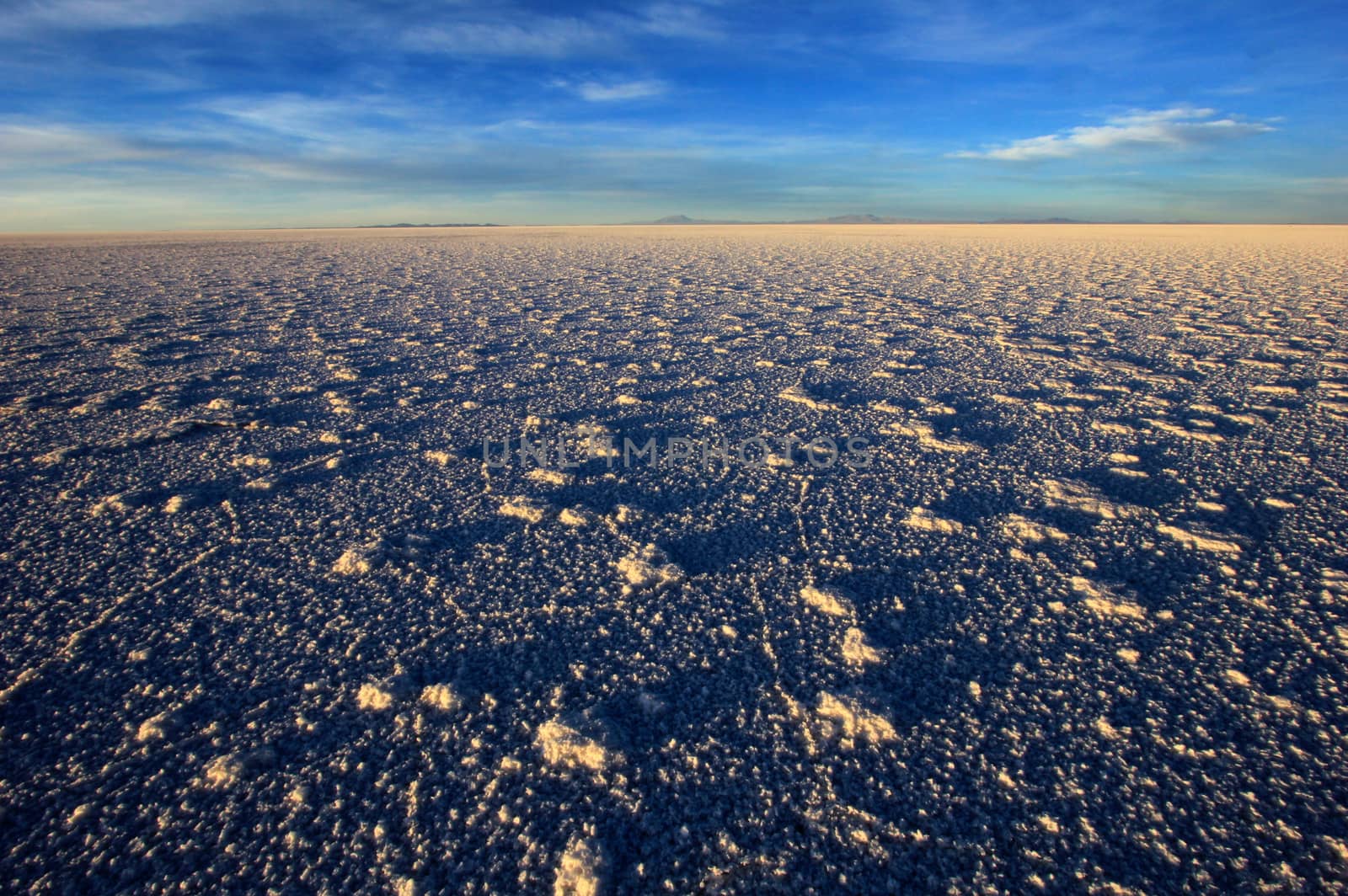 Salar de Uyuni, salt lake, is largest salt flat in the world, altiplano, Bolivia, South America