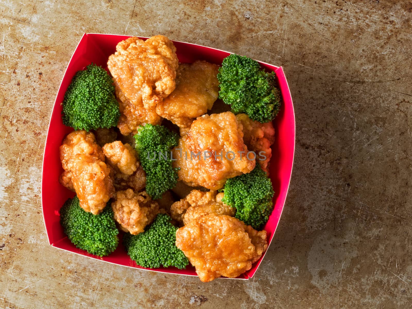 close up of rustic american chinese takeout general tso chicken