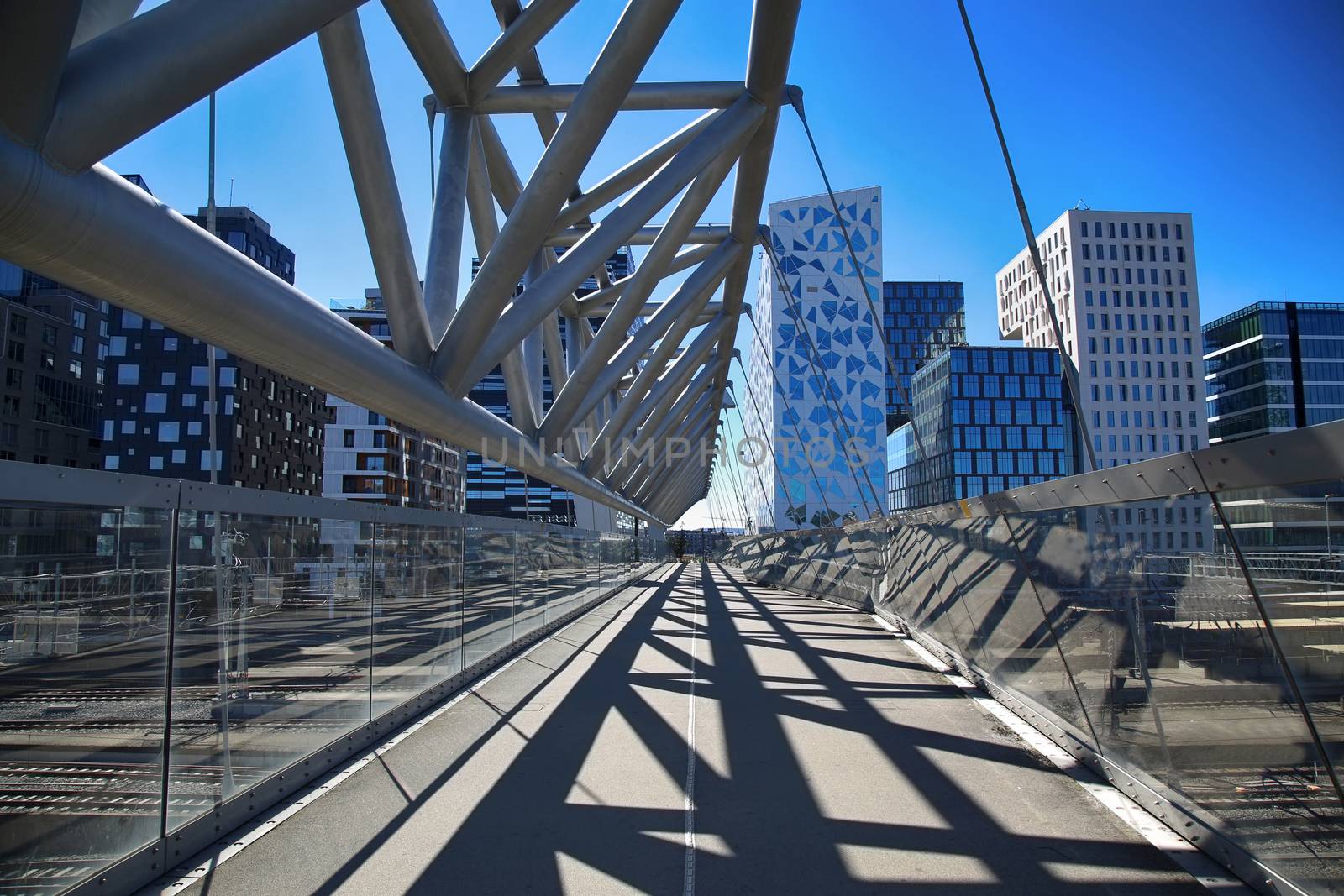 Akrobaten pedestrian bridge in Oslo, Norway by vladacanon