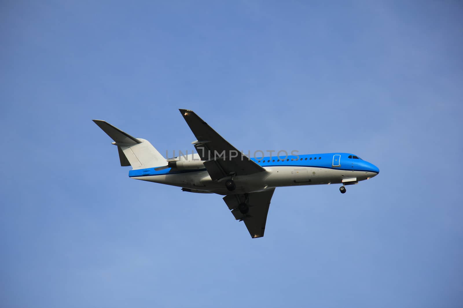 Commercial airplane approaching the runway