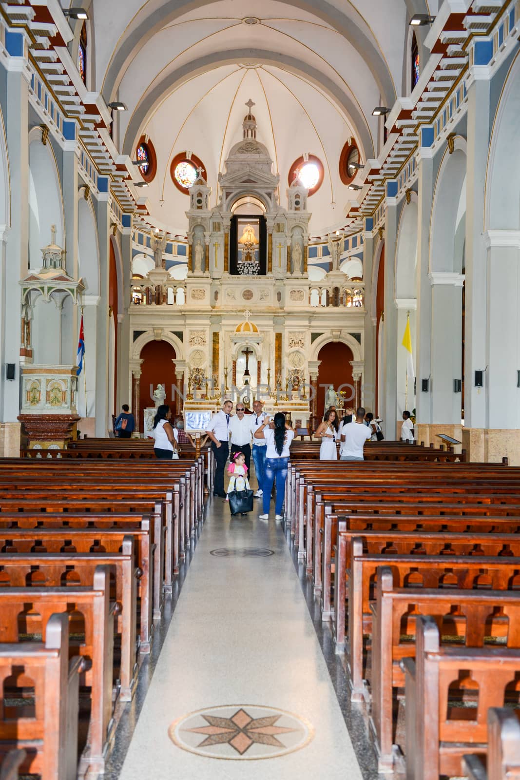 Interior of El Cobre church and sanctuary  by Fotoember