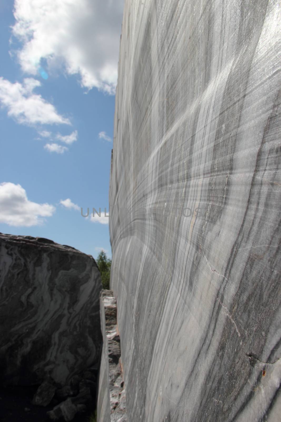 The giant marble cut in the Italian's career in Russia. Minerals