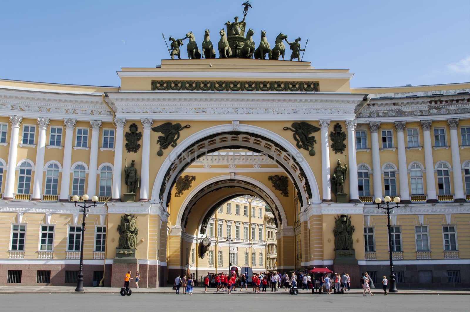 SAINT PETERSBURG - JUNE 05, 2014: Chariot of Glory on the Triumphal Arch General Staff Palace Square. by evolutionnow