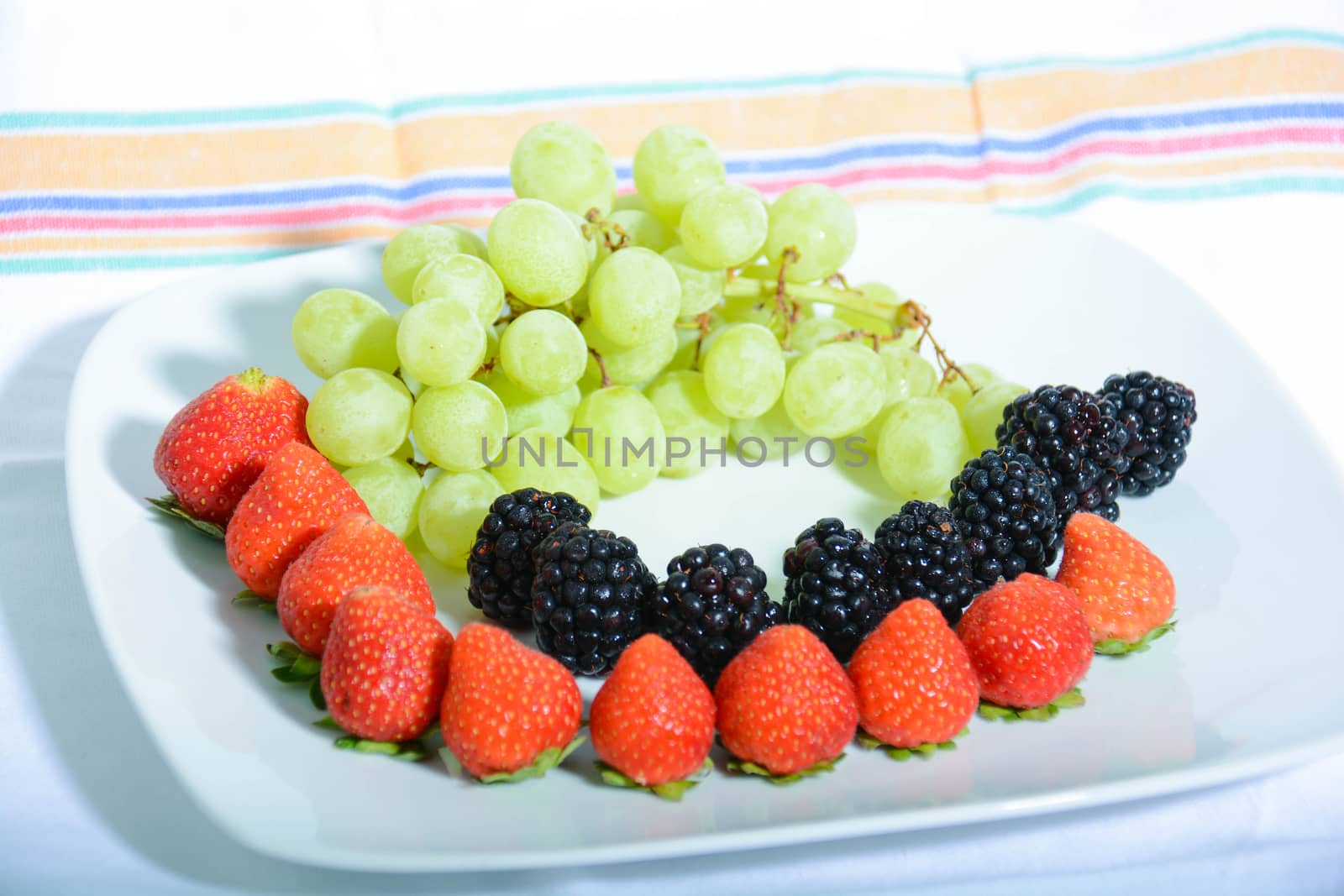 healthy fruits 22 by iacobino