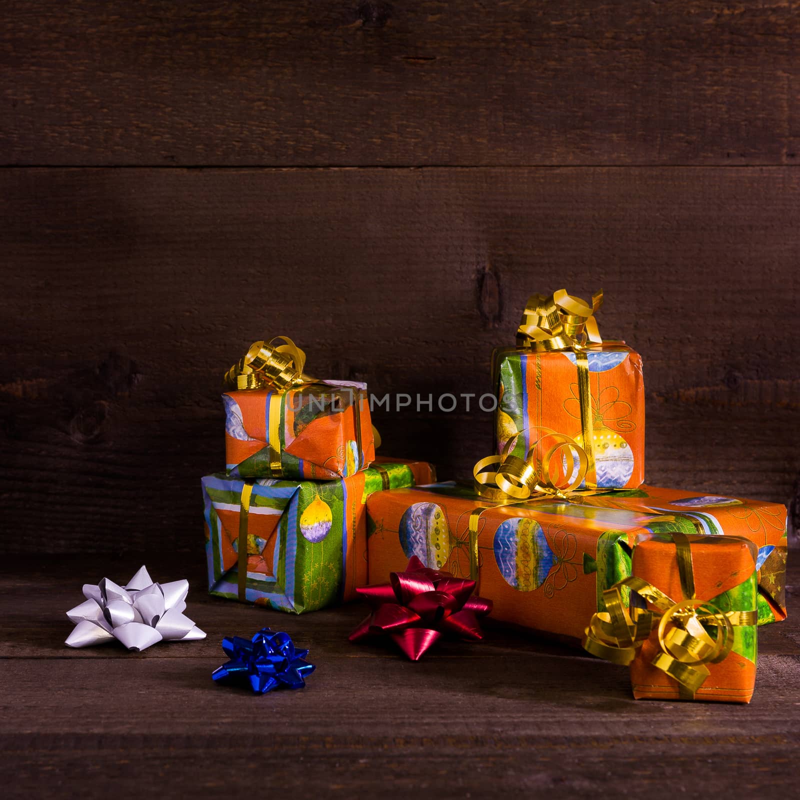 Many Christmas presents by LuigiMorbidelli