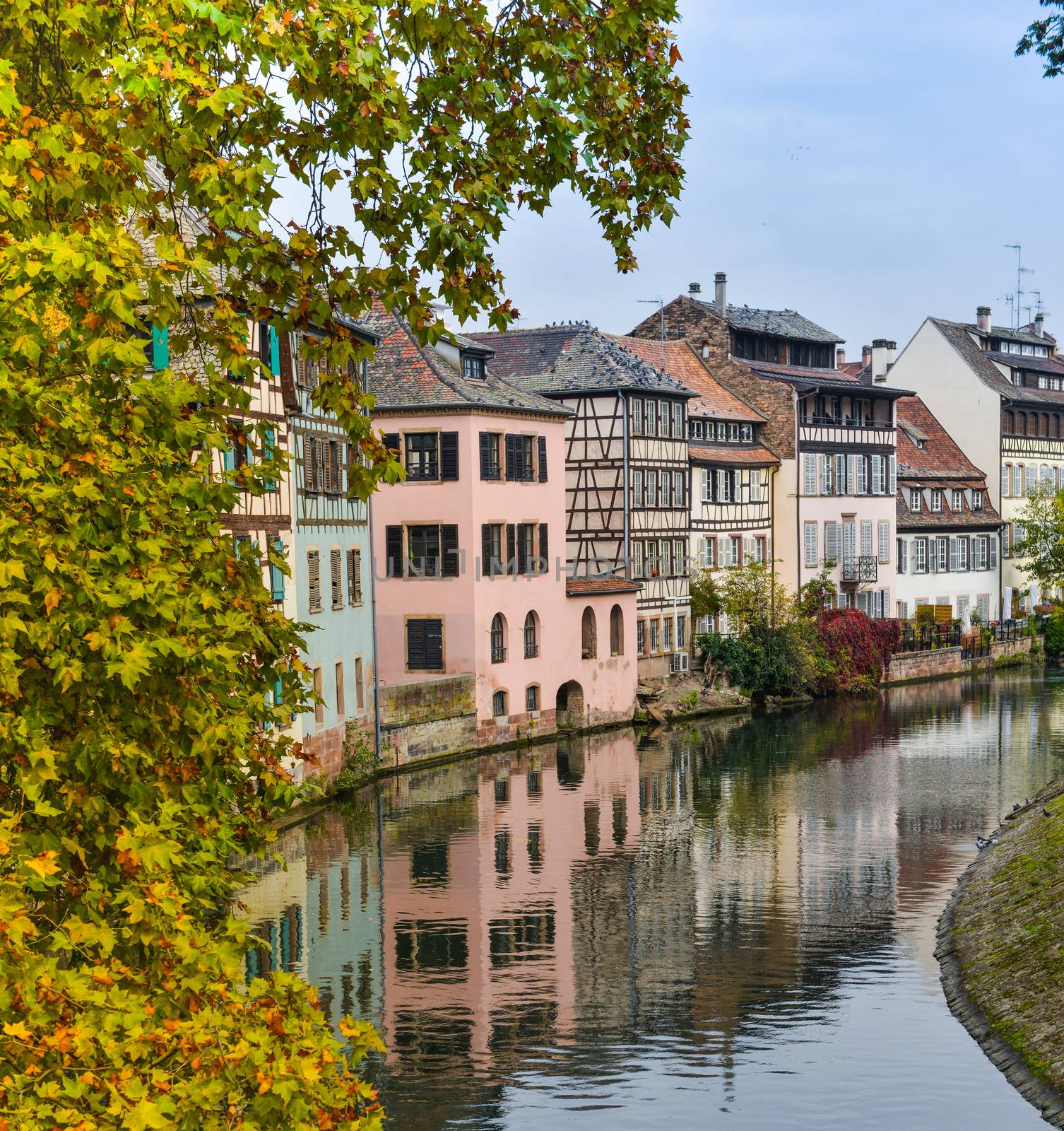 Strasbourg, water canal in Petite France area, Alsace, Bas Rhin