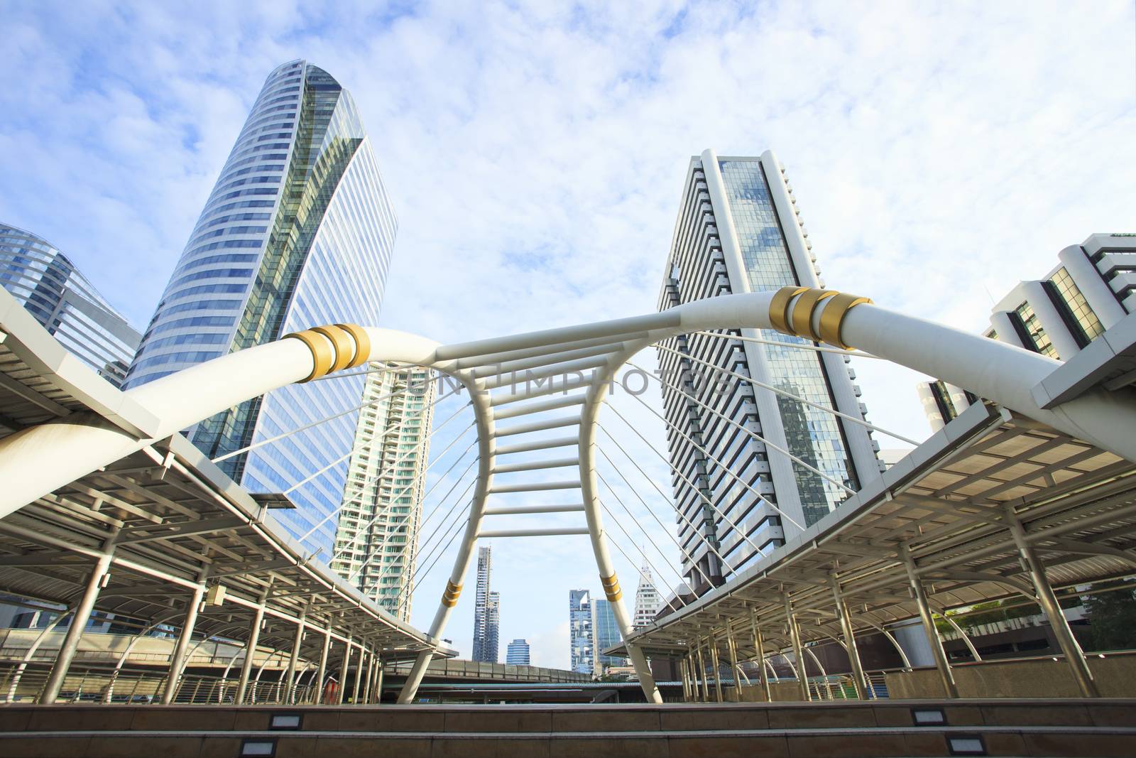 bridge link between mrt and bts mass transportation in heart of bangkok newly modern important land mark of city life in bangkok thailand 