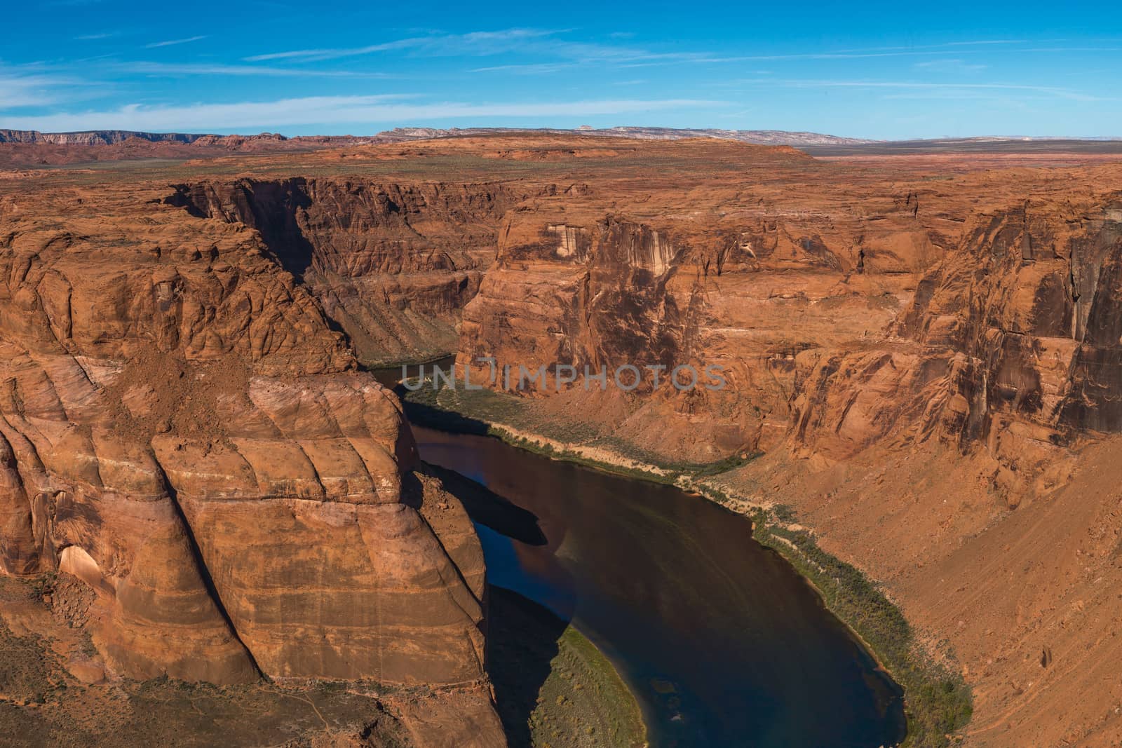 Horseshoe Bend meander of Colorado River in Glen Canyon, Arizona, US