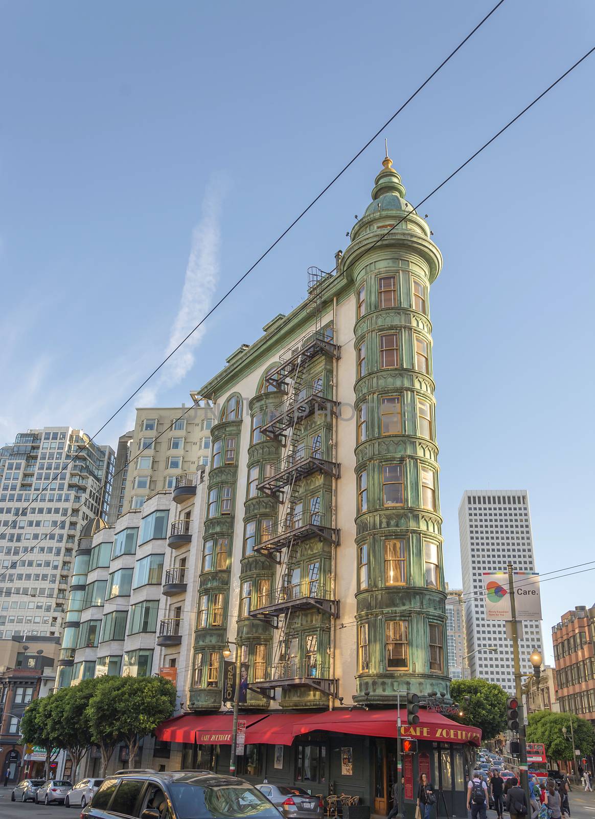 Coppola Building in San Francisco by rarrarorro