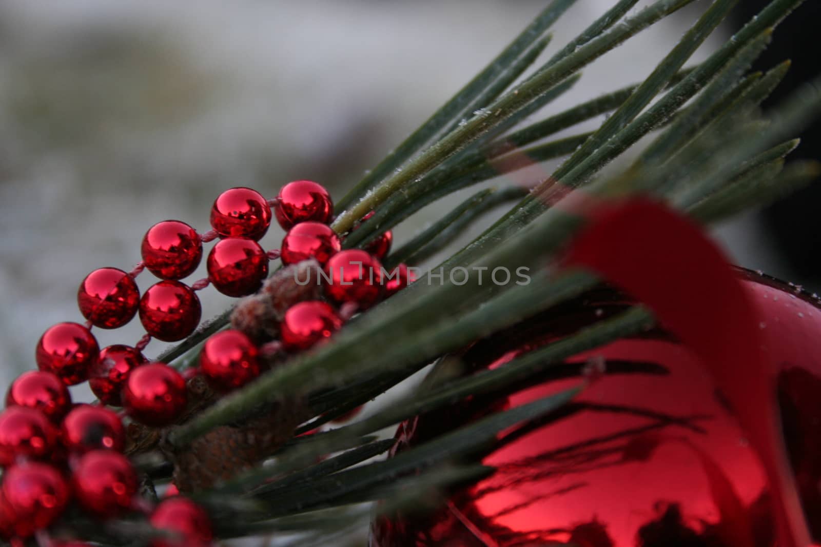 red decor