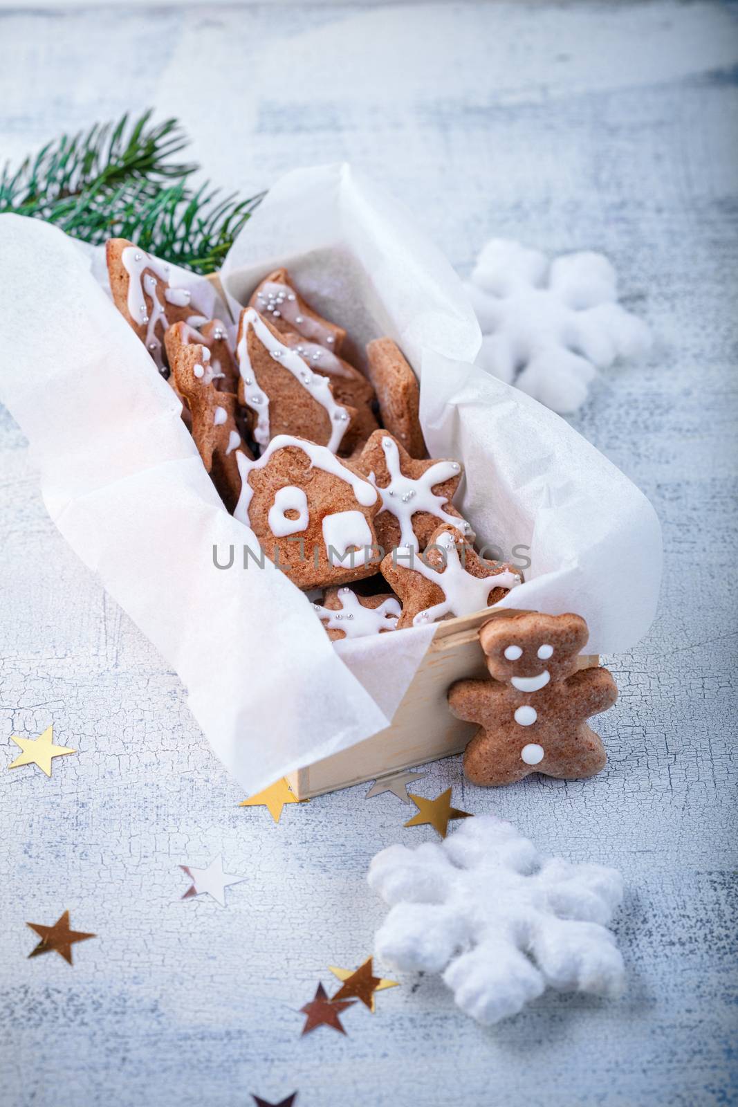 Christmas gingerbread with holiday decoration by supercat67