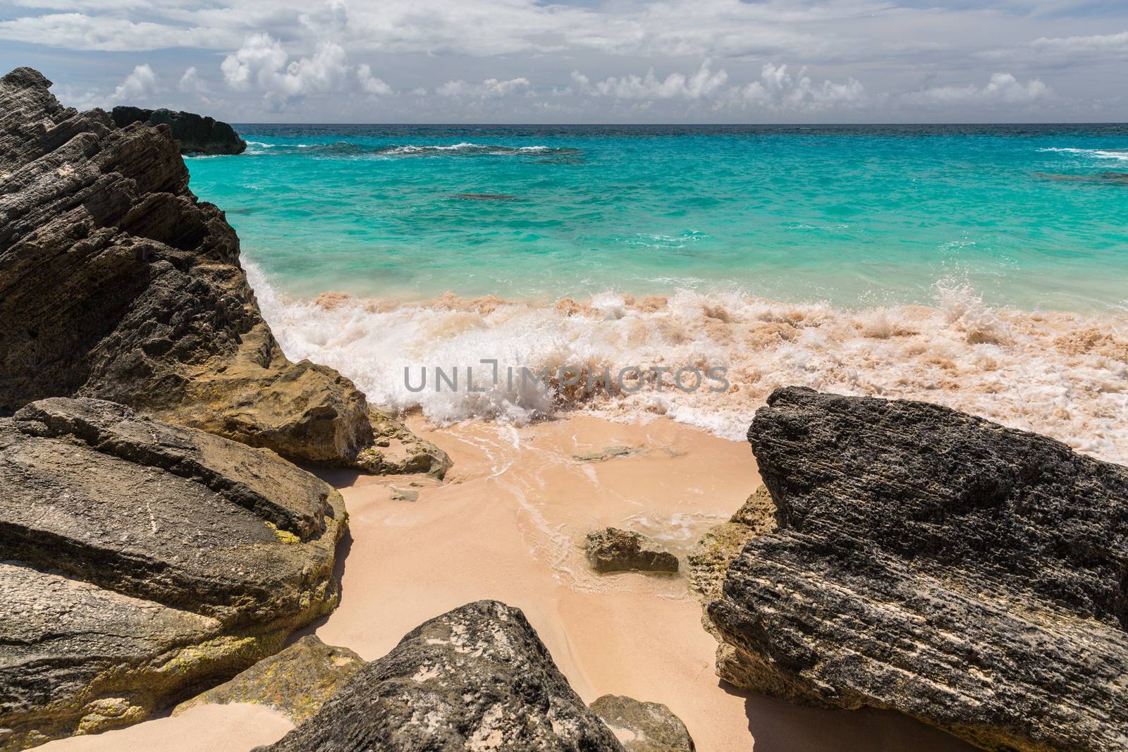 Horseshoe Bay Bermuda by chrisukphoto